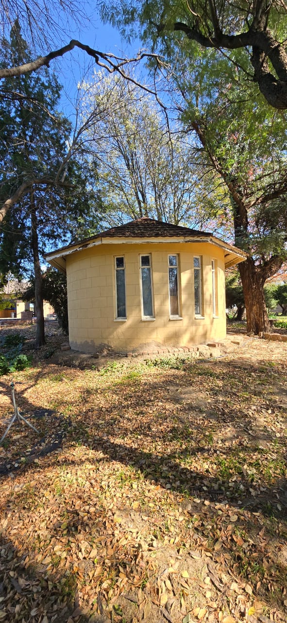 8 Bedroom Property for Sale in Roodewal Free State
